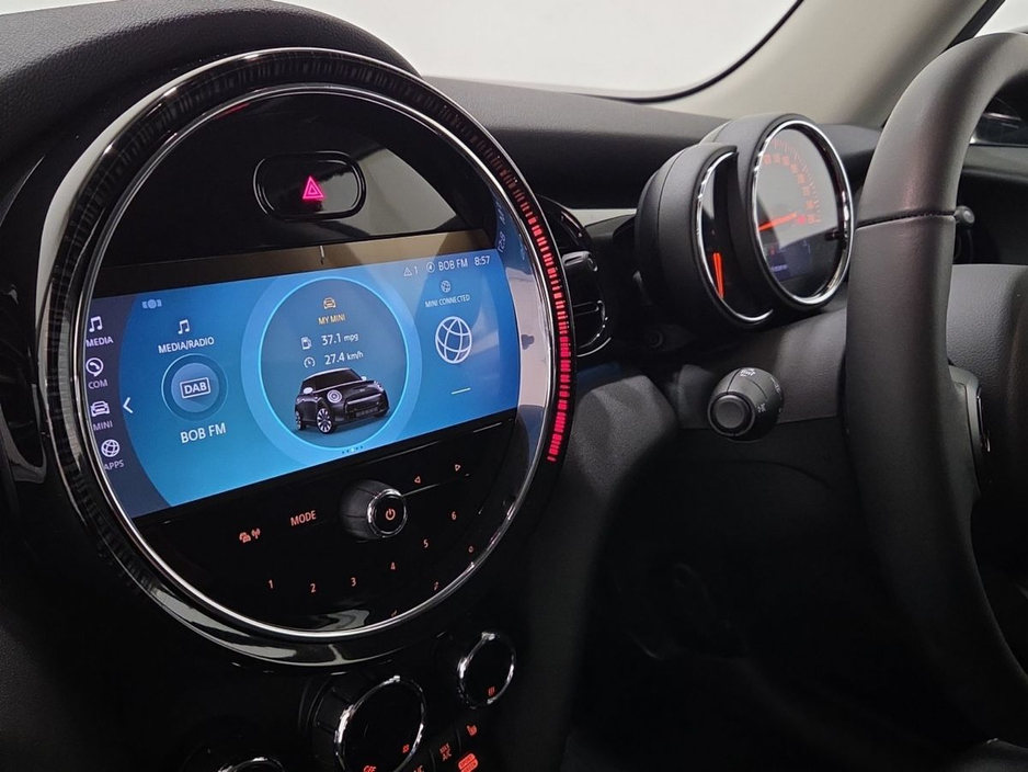 2022 MINI Hatch 1.5L Petrol For Sale Images