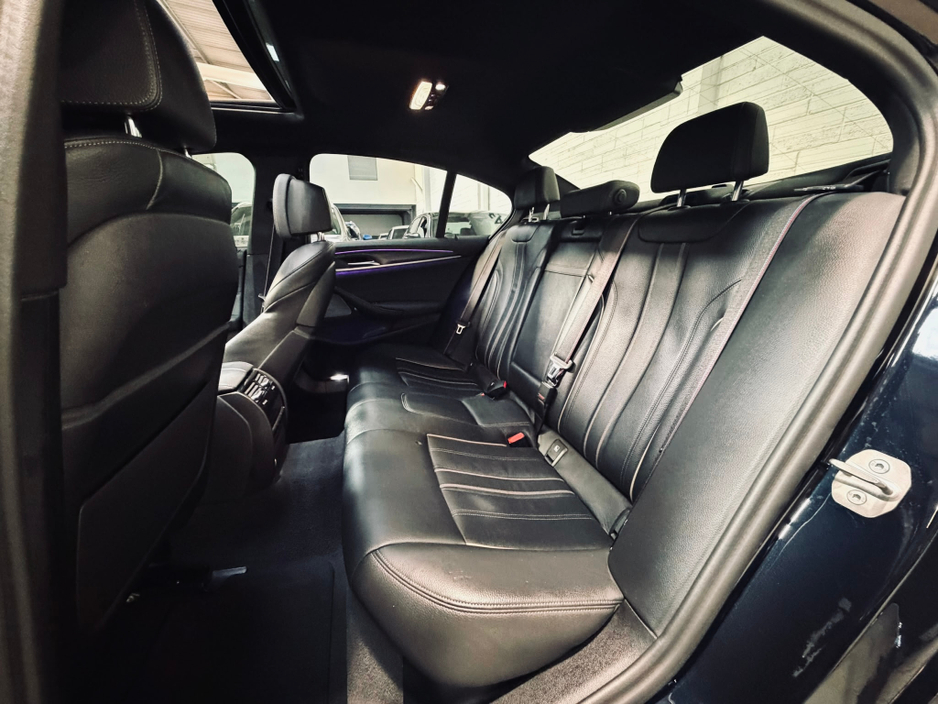 2022 BMW 5 Series 2L Petrol Plug-in Hybrid For Sale Images