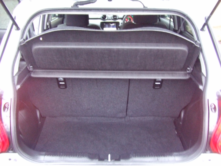 2022 Suzuki Swift 1.2L Petrol Hybrid For Sale Images