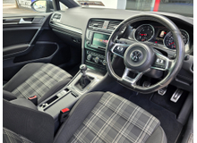 2016 Volkswagen Golf 2.0L Diesel For Sale Images