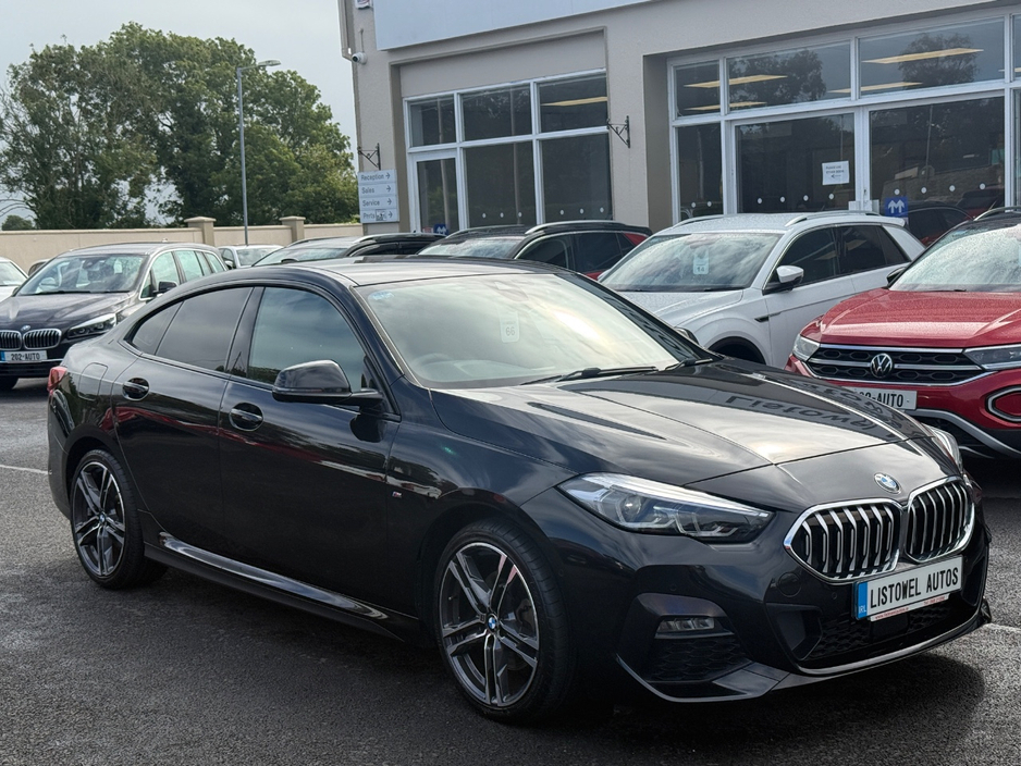 BMW 2 Series M-SPORT 2.0 DIESEL AUTOMATIC 218D 150BHP *VIRTUAL COCKPIT, REAR VIEW CAMERA, 18 " DIAMOND CUT ALLOYS, PARKING SENSORS FRONT & REAR, APPLE CARPLAY /ANDROID AUTO, MEMORY SEATS, PART LEATHER TRIM * — thumbnail 4