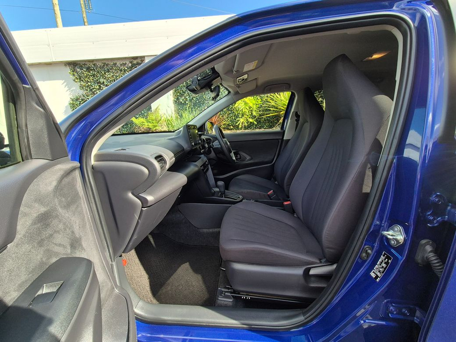 Toyota Yaris Cross 1.5 HYBRID / X SPEC / LOW MILEAGE / TAX €150 — thumbnail 29