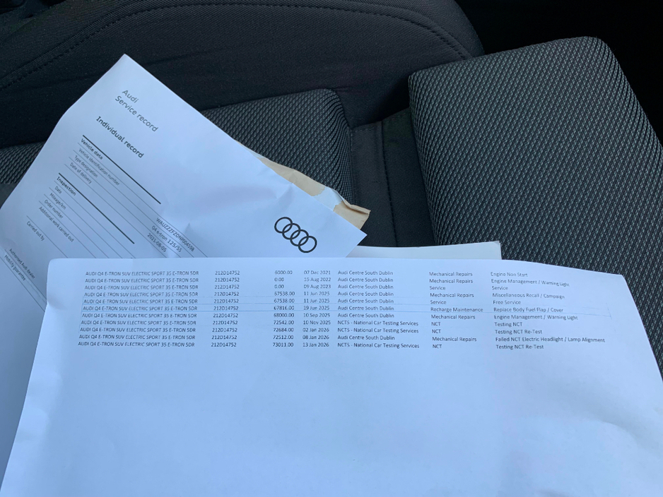 Audi Q4 e-tron E-TRON SPORT 35 EV AUTO // ONE OWNER // FULL SERVICE HISTORY // STUNNING CONDITION // 08/27 NCT AND €120 ROAD TAX // REVERSE CAMERA, HEATED SEATS AND — thumbnail 31