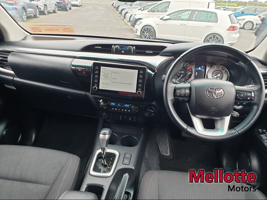 2023 Toyota Hilux 2.8L Diesel For Sale Images