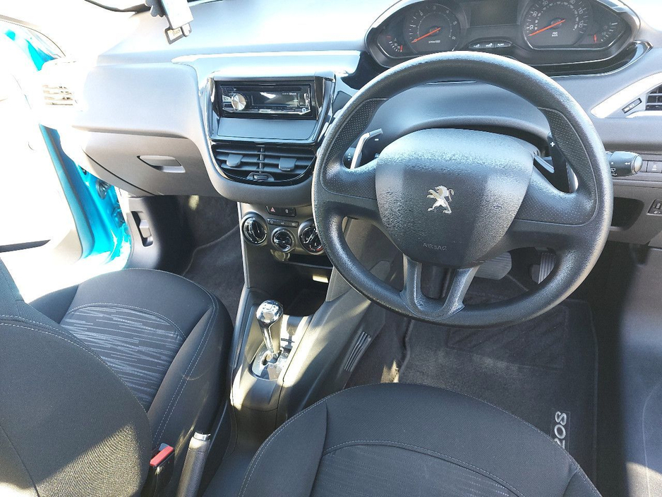 Peugeot 208 1.4 eHDI Access Hatchback Diesel Automatic (68bhp) — thumbnail 16