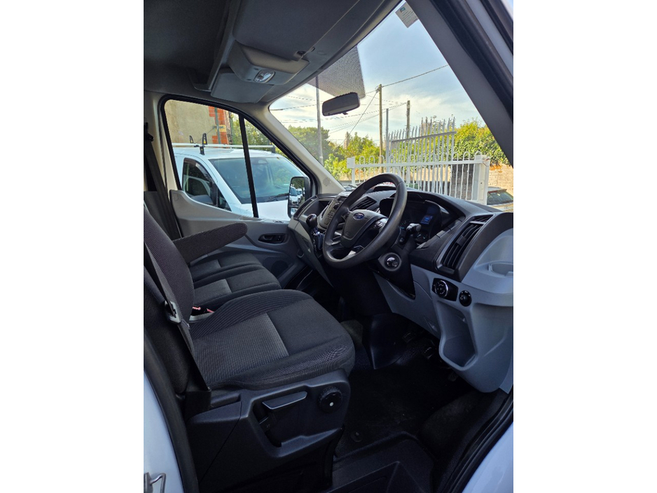 2017 Ford Transit 2L Diesel For Sale Images
