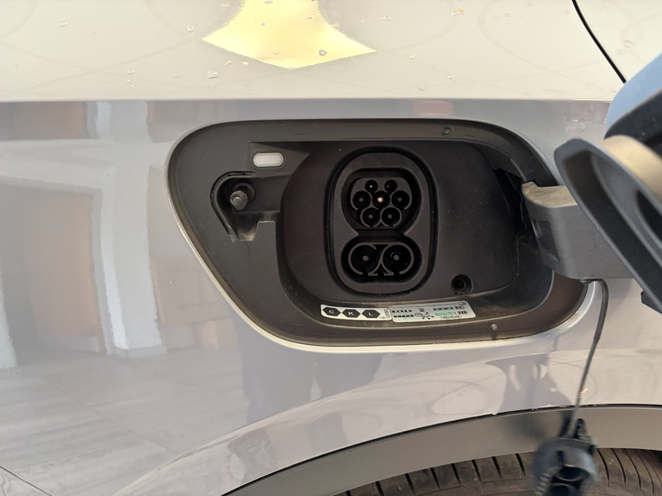 2025 Volkswagen ID.4 0L Electric For Sale Images
