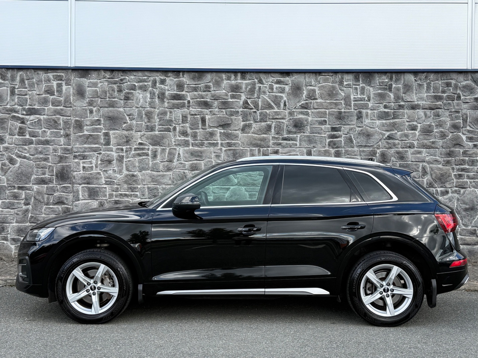 2022 Audi Q5 2L Diesel For Sale Images