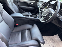 2020 Volvo V90 2L Diesel For Sale Images