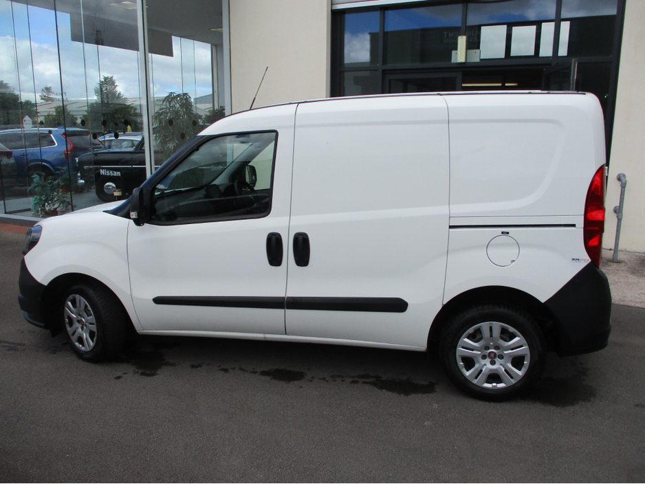 2023 Fiat Doblo 1.6L Diesel For Sale Images