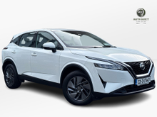 Nissan Qashqai QQ 1.3 HYB SV MY21 4DR