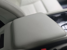 2023 Volvo XC60 2L Petrol Plug-in Hybrid For Sale Images