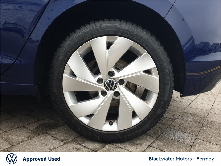 Volkswagen Golf 2.0TDI 115BHP STYLE — thumbnail 9