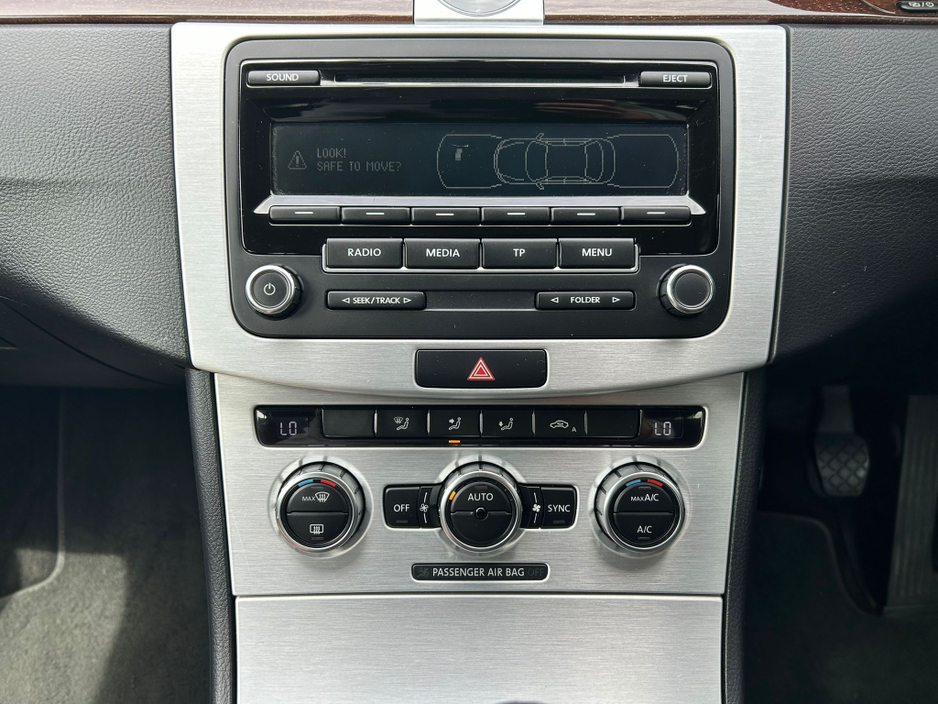 2014 Volkswagen Passat 1.6L Diesel For Sale Images