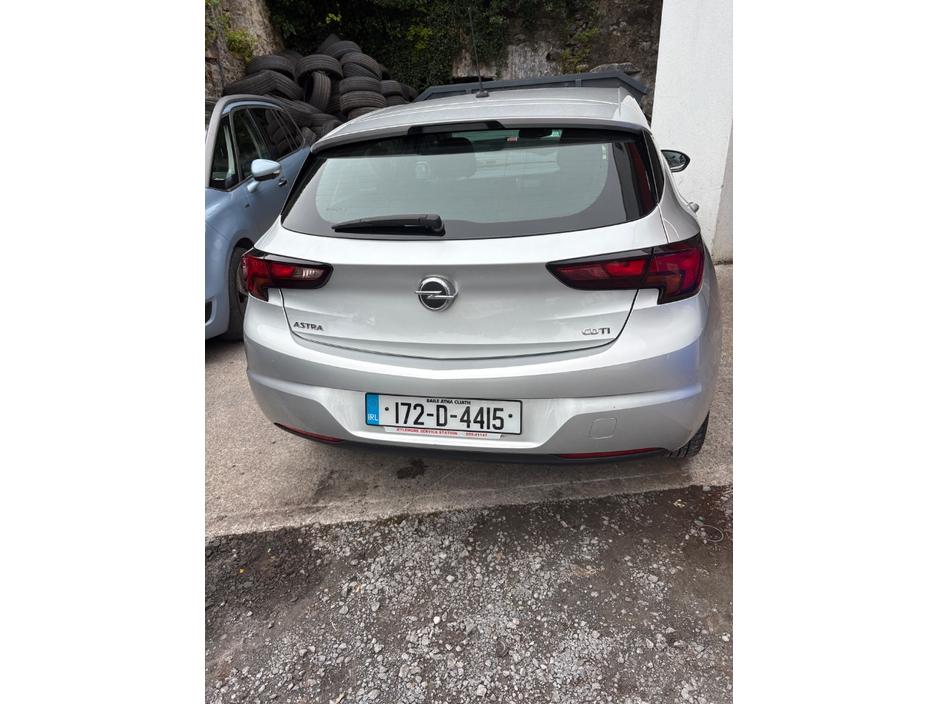 2017 Opel Astra 1.6L Diesel For Sale Images