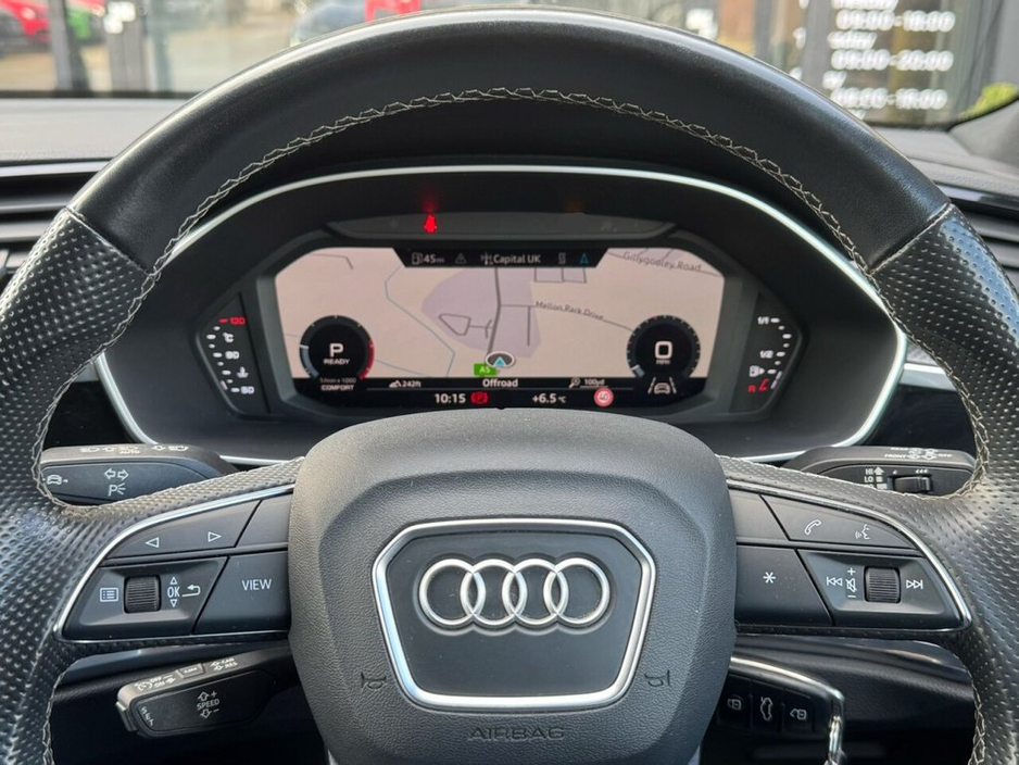 2022 Audi Q3 2L Diesel For Sale Images