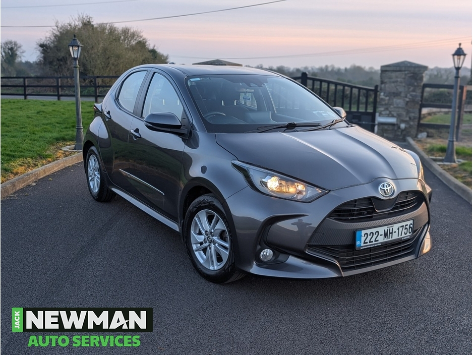2022 Toyota Yaris 1L Petrol For Sale Images