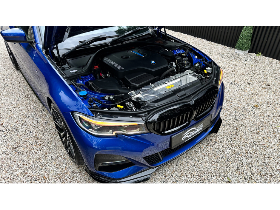 2020 BMW 3 Series 2.0L Petrol Plug-in Hybrid For Sale Images