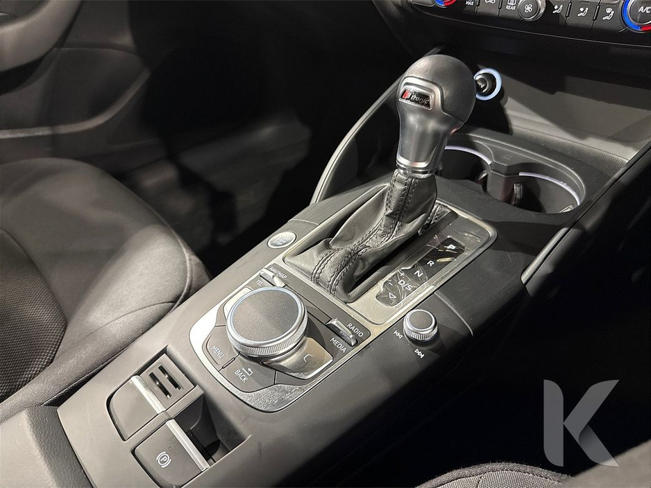 Audi A3 1.4 AUTOMATIC - FACTORY ALLOYS - DIGITAL DASH - LED HEADLIGHT - REAR CAMERA - CRUISE CONTROL - MULTI FUNCTION STEERING WHEEL — thumbnail 20