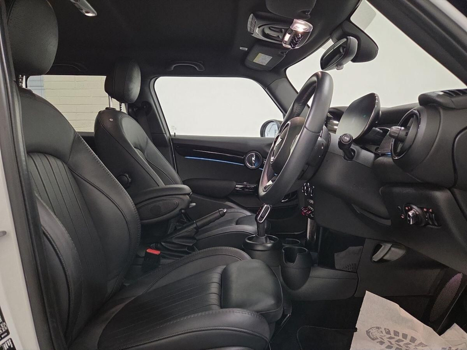 2023 MINI Hatch 1.5L Petrol For Sale Images