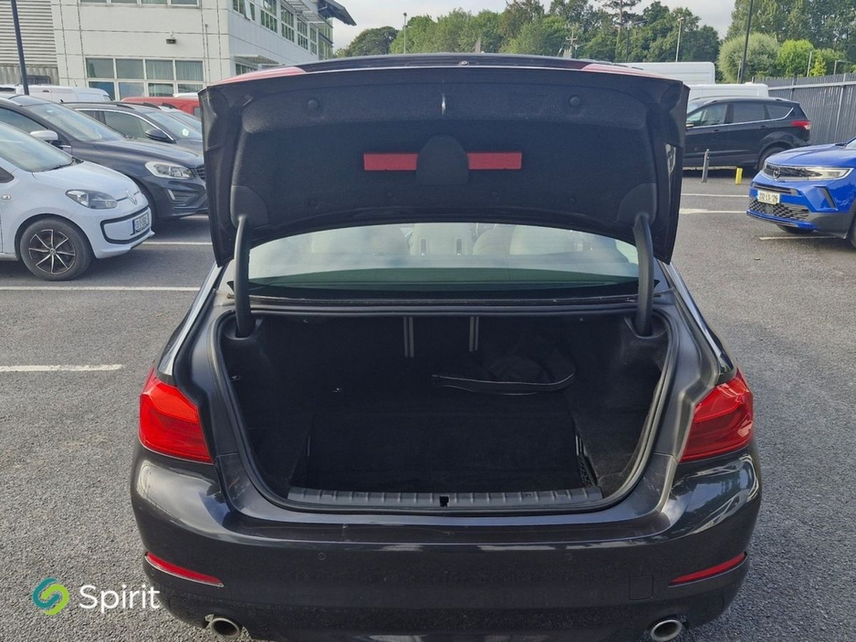 BMW 5 Series 530E PHEV SE * Call Mark on 0861628028* — thumbnail 22