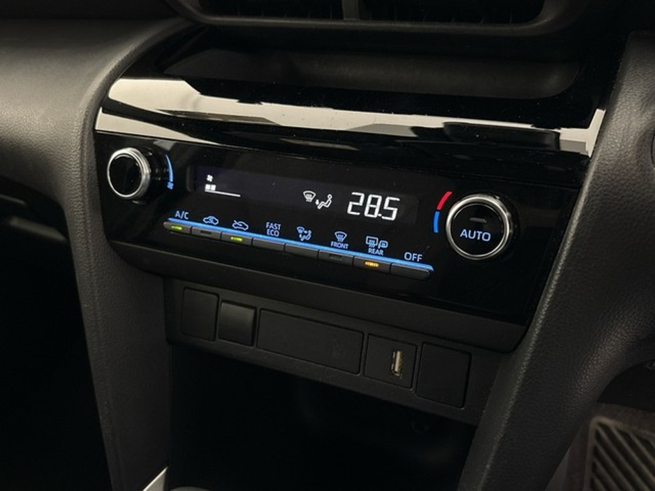 Toyota Yaris Cross Luna Sport Hybrid — thumbnail 15