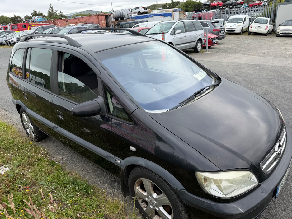 2005 Opel Zafira 1.6L Petrol For Sale Images