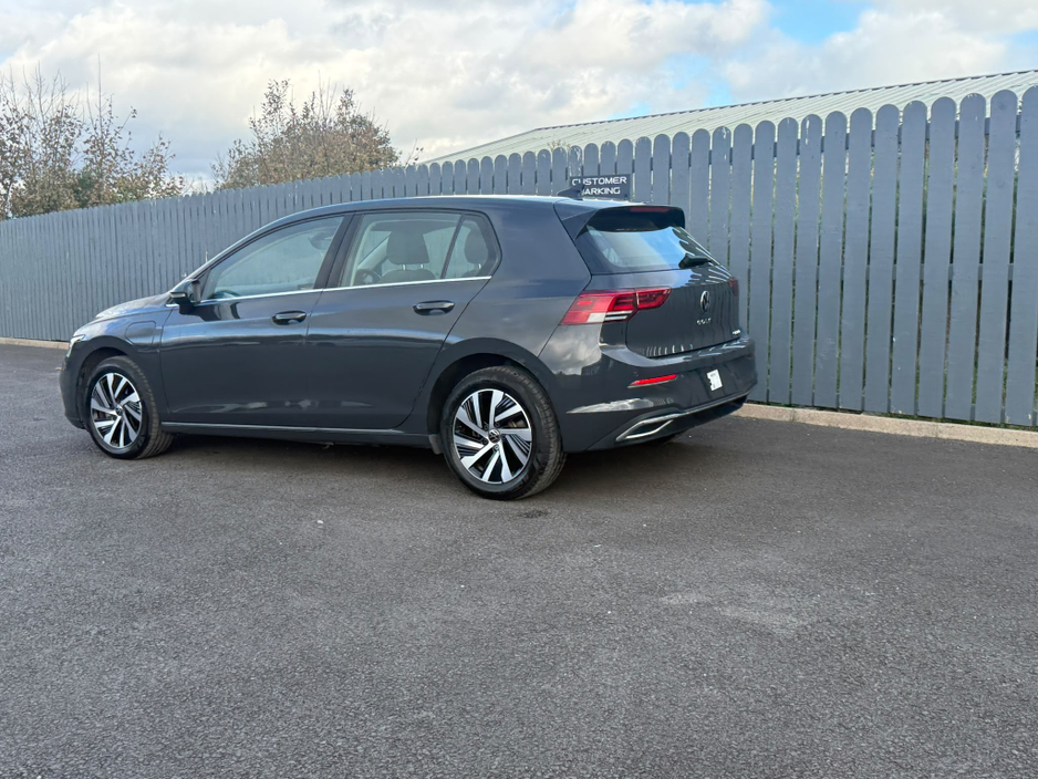 2023 Volkswagen Golf 1.4L Petrol Plug-in Hybrid For Sale Images