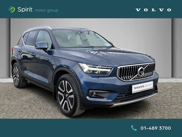 2021 VOLVO XC40 T5 262hp