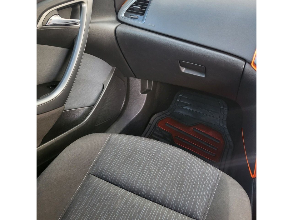 Opel Astra 1.4 Sport Hatchback Petrol Automatic (140bhp) — thumbnail 11