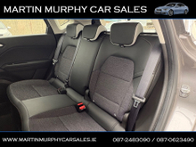 2024 Renault Captur 1L Petrol For Sale Images