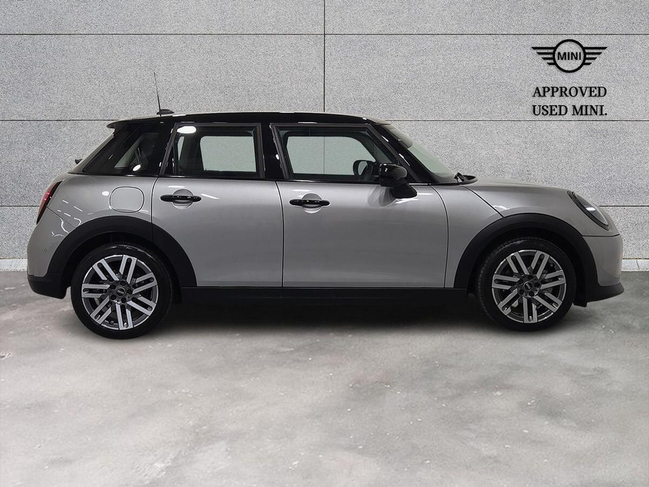 2025 MINI Hatch 1.5L Petrol For Sale Images