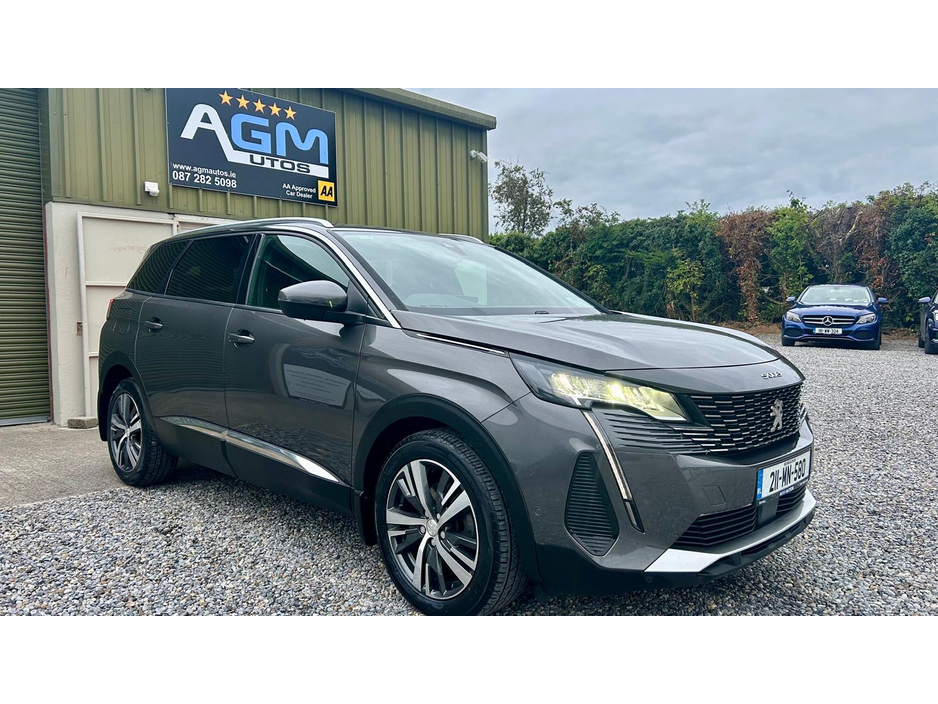 2021 Peugeot 5008