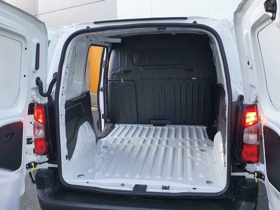2023 Opel Combo 1.5L Diesel from John Linnane Motors Ltd - CarsIreland.ie