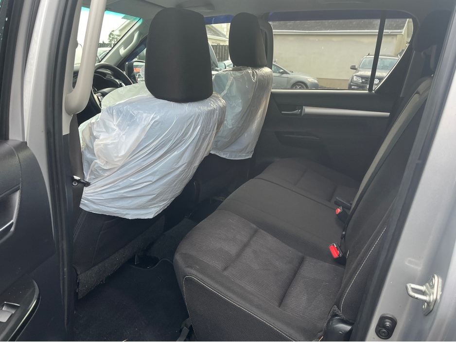 2021 Toyota Hilux 2.8L Diesel For Sale Images