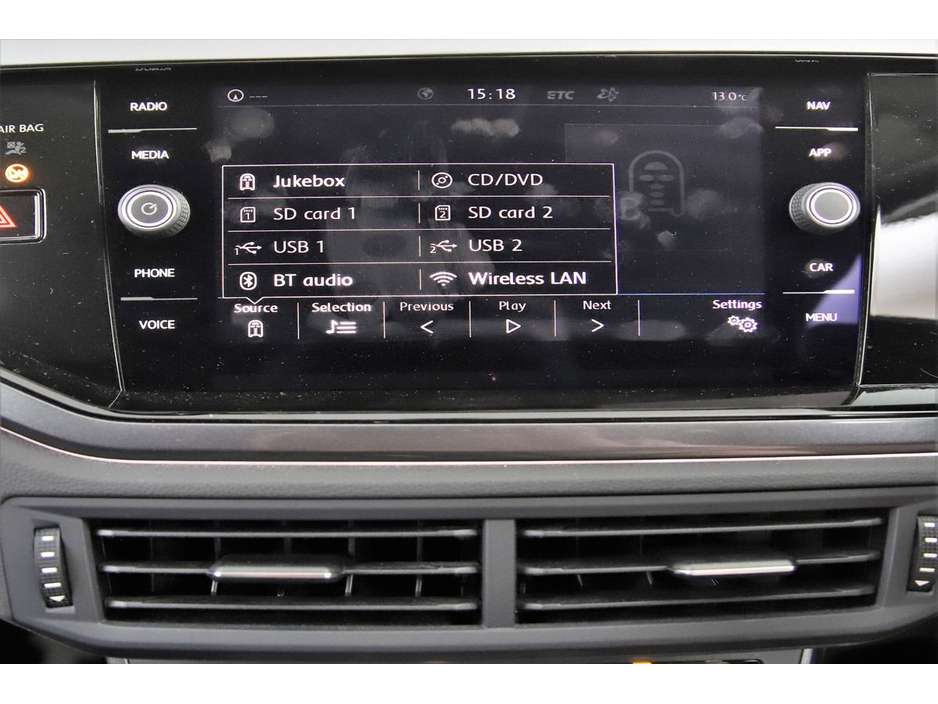Volkswagen Polo 1.0 TSI DSG COMFORTLINE *DIG DASH*REVERSE CAM*CARPLAY*ANDROID* — thumbnail 17