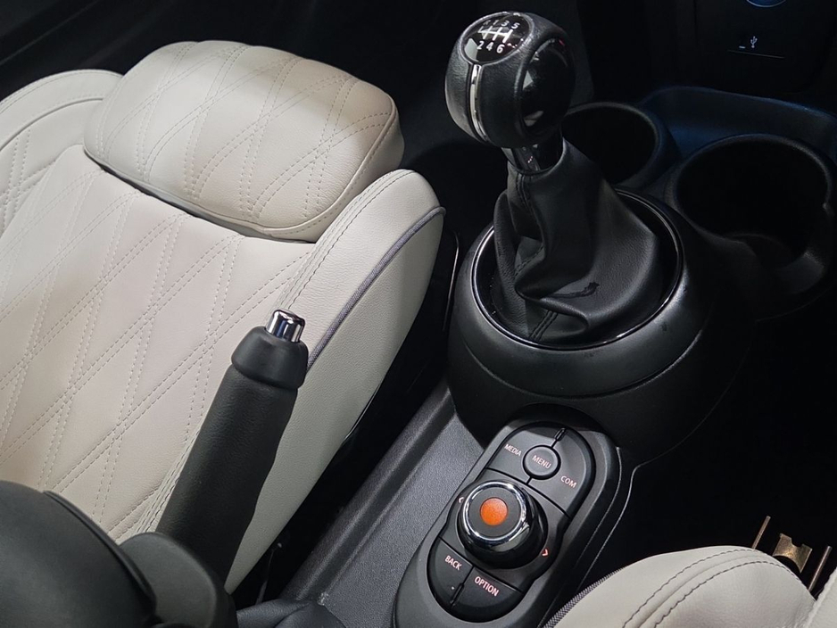 2021 MINI Hatch 1.5L Petrol For Sale Images