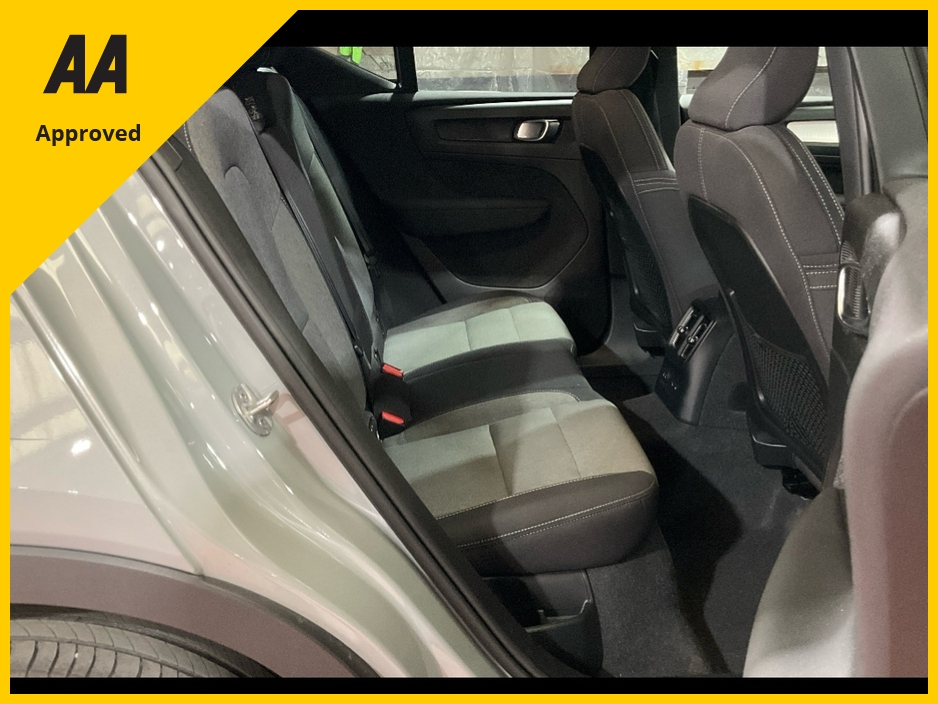 2023 Volvo XC40 1.5L Petrol Plug-in Hybrid For Sale Images
