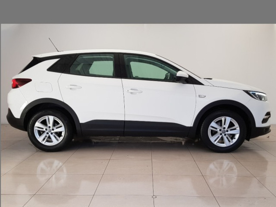 Opel Grandland X SC 1.6 Turbo D 120PS 4DR