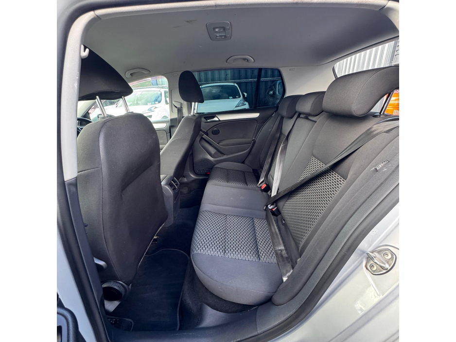 Volkswagen Golf — thumbnail 15