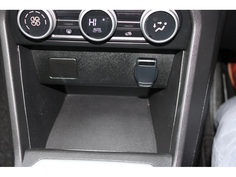 2023 Dacia Jogger 1L Petrol For Sale Images