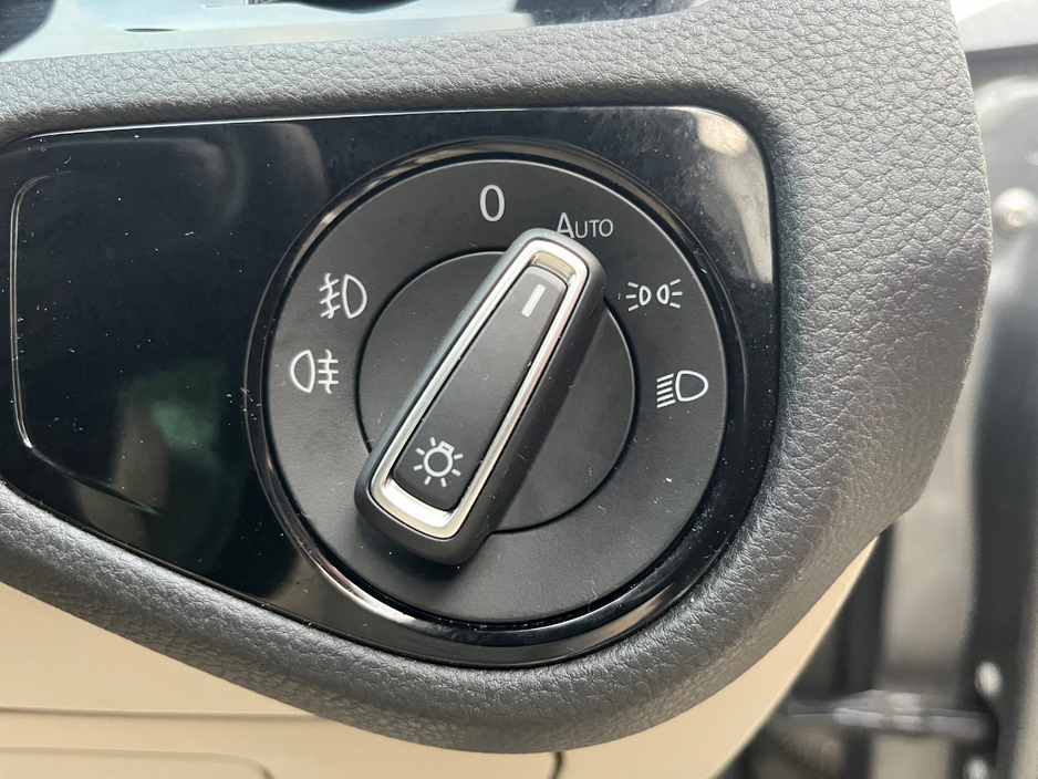 2019 Volkswagen Golf 1.5L Petrol For Sale Images