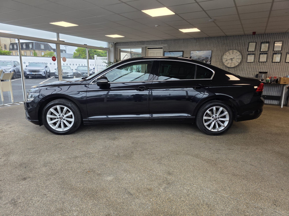 2022 Volkswagen Passat 2L Diesel For Sale Images