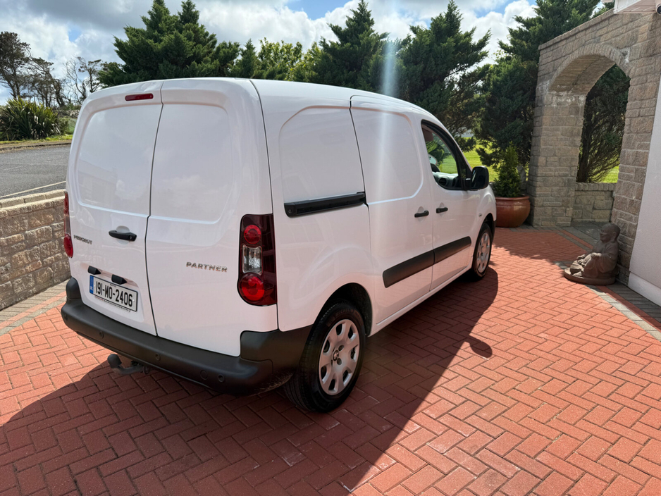 2019 Peugeot Partner 1.6L Diesel For Sale Images