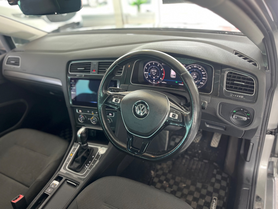 2018 Volkswagen Golf 1.2L Petrol For Sale Images
