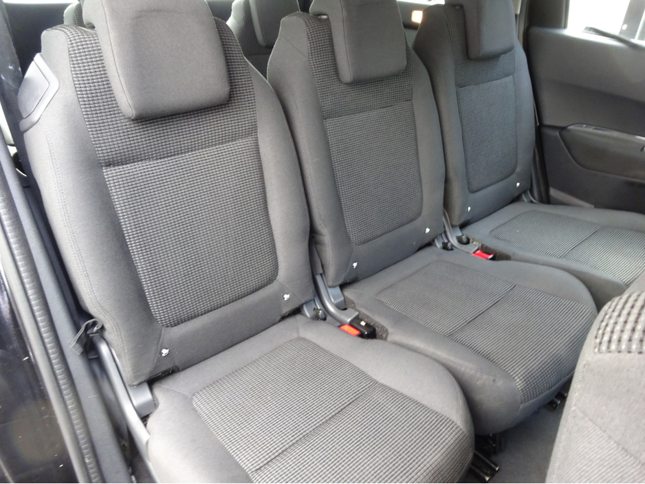 2016 Peugeot 5008 1.6L Diesel For Sale Images