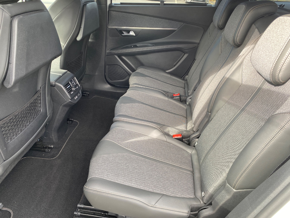 2021 Peugeot 5008 2L Diesel For Sale Images