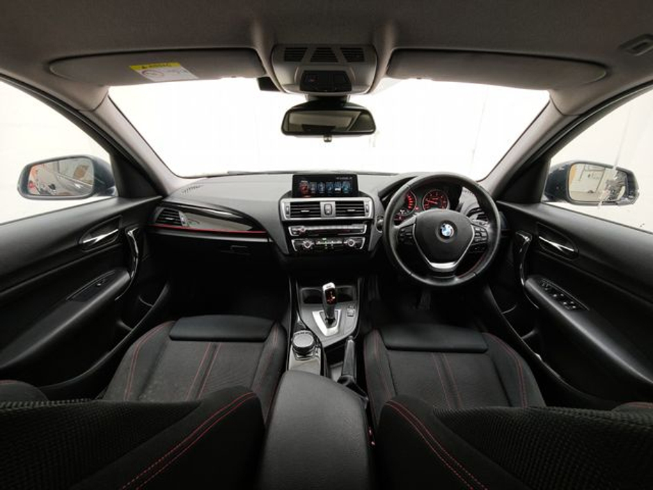 BMW 1 Series 118D SPORT Automatic, Reversing camera — thumbnail 12