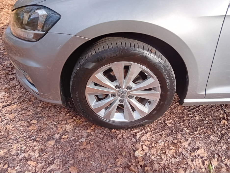 2019 Volkswagen Golf 1L Petrol For Sale Images