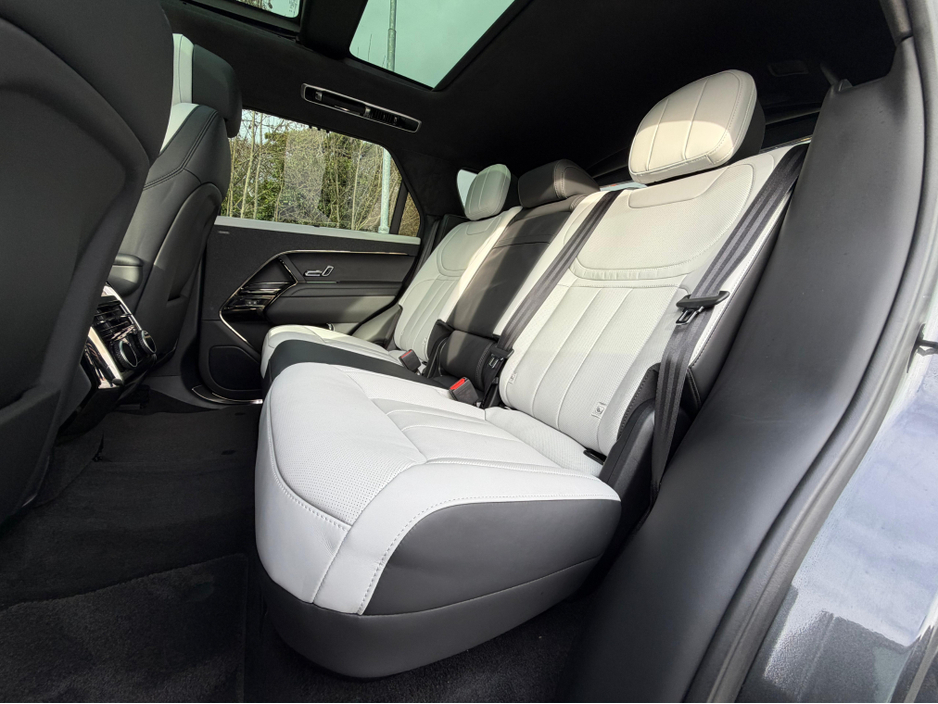 2024 Land Rover Range Rover Sport 3L Petrol Plug-in Hybrid For Sale Images